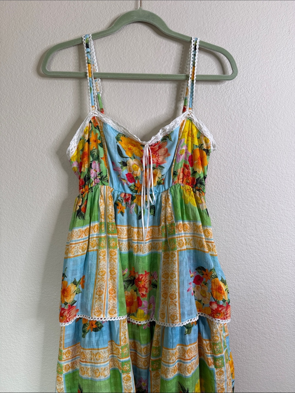 Show Me Your Mumu Peyton tiered floral maxi dress women’s L NWT - Picture 3 of 7